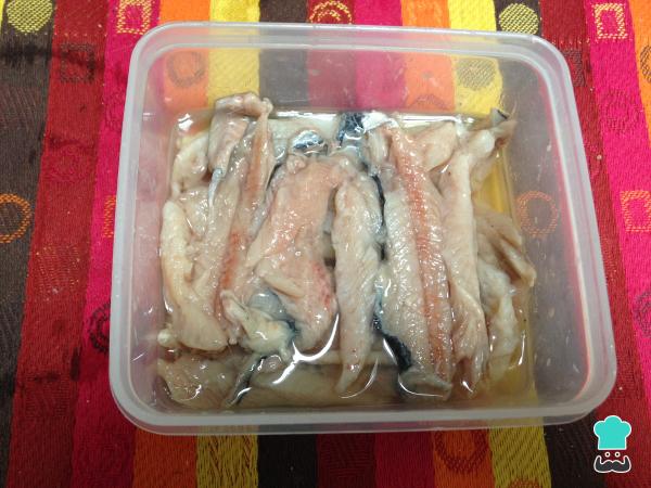 Recette d'anchois frais au vinaigre - Étape 3