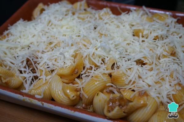 Recette de pâtes au four avec sauce bolognaise - Étape 7