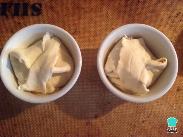 Recette de Gâteau au Thon et Pâte Feuilletée - Étape 9