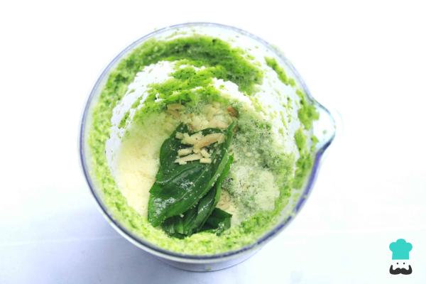 Recette de pâtes au pesto de brocoli - Étape 5