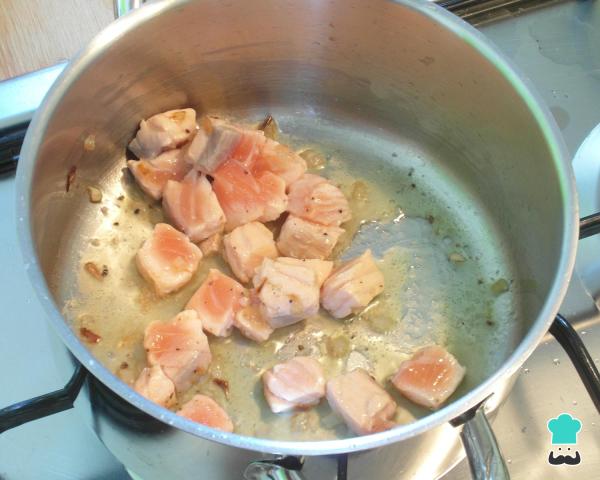 Recette de Macaroni au saumon frais et crème - Étape 3