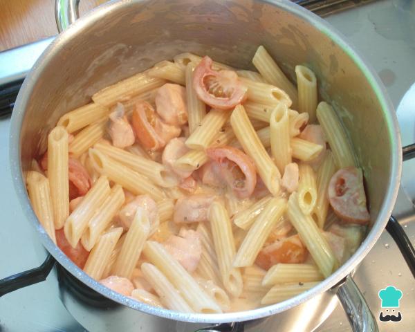 Recette de Macaroni au saumon frais et crème - Étape 4