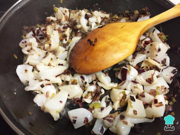 Recette de pâtes aux seiches et palourdes - Étape 2