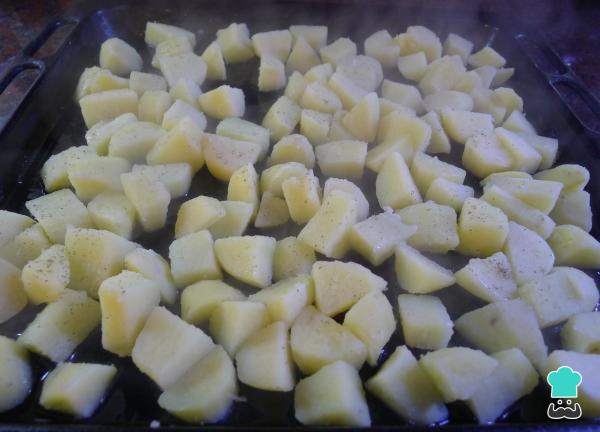 Recette de Filet de Poisson au Four avec Pommes de Terre - Étape 4