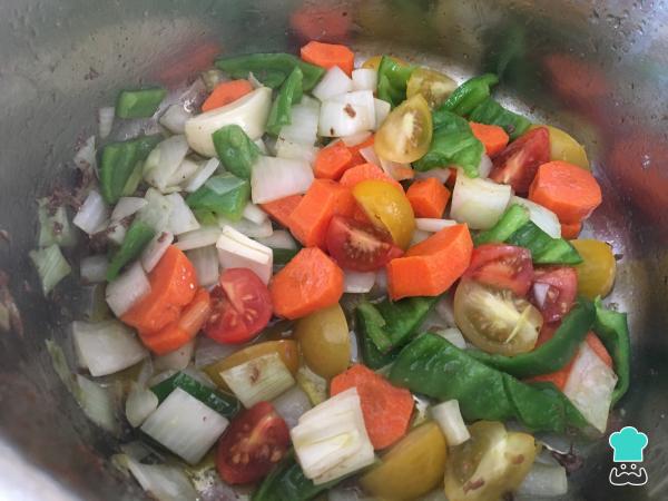 Recette Ragoût de bœuf aux pommes de terre et petits pois - Étape 4