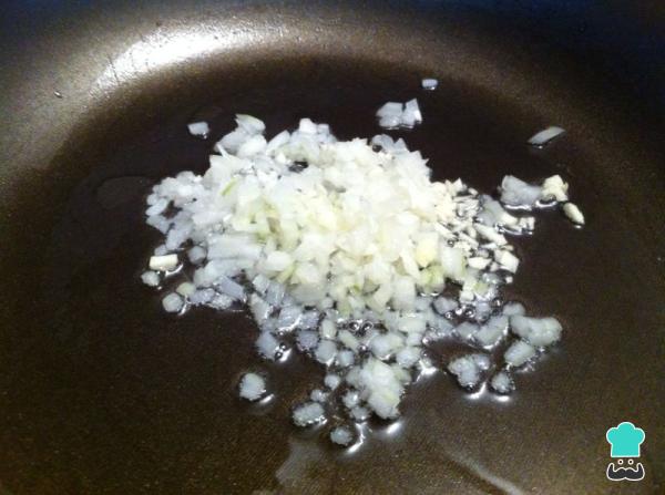 Recette Cabillaud à la tomate et à l'oignon - Étape 3