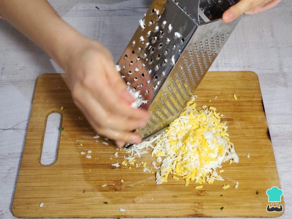 Recette d'empanadas aux œufs - Étape 1