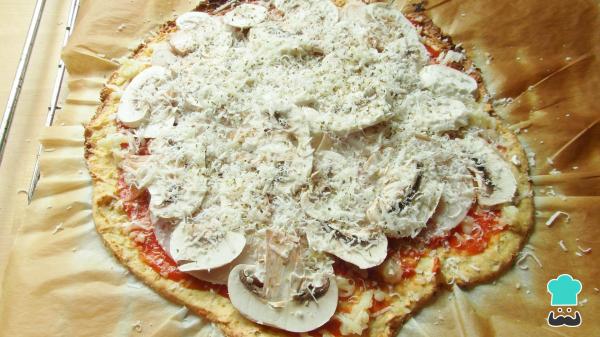 Recette de pizza au chou-fleur croustillant - Étape 4