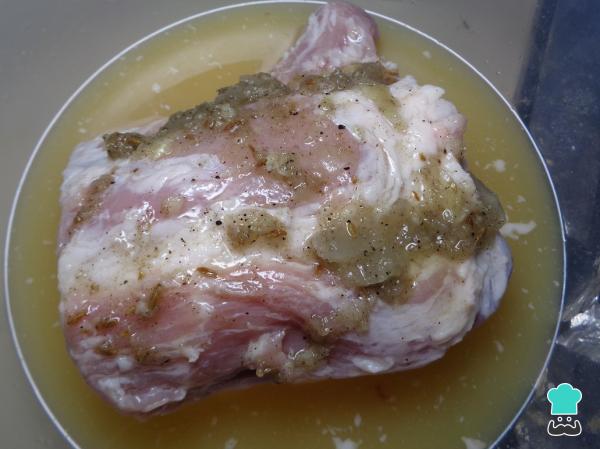 Recette de Filet de Porc Mariné au Four avec Pommes de Terre - Étape 3