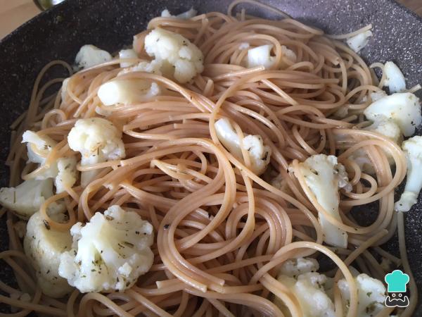 Recette de pâtes au chou-fleur et au fromage - Étape 4