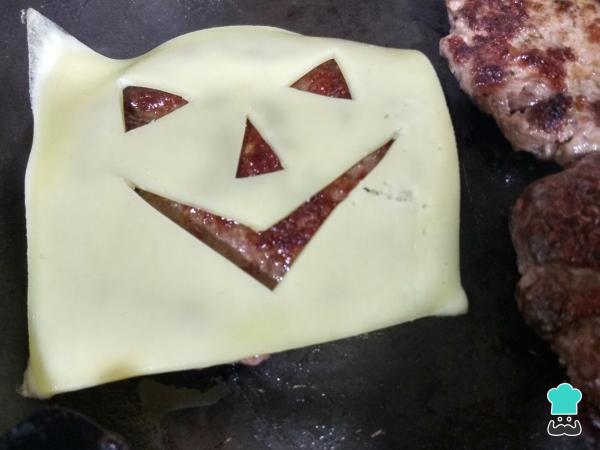 Recette de Burgers d'Halloween - Étape 6