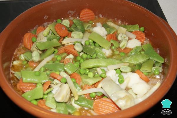 Recette de Lotte mijotée aux légumes - Étape 5