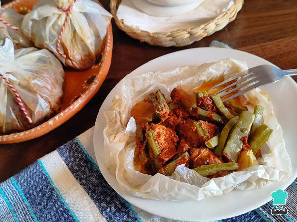 Recette de Mixiotes de porc et de poulet - Étape 6