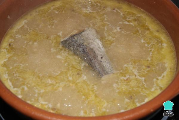 Recette de Merlu à la sauce verte aux palourdes - Étape 8