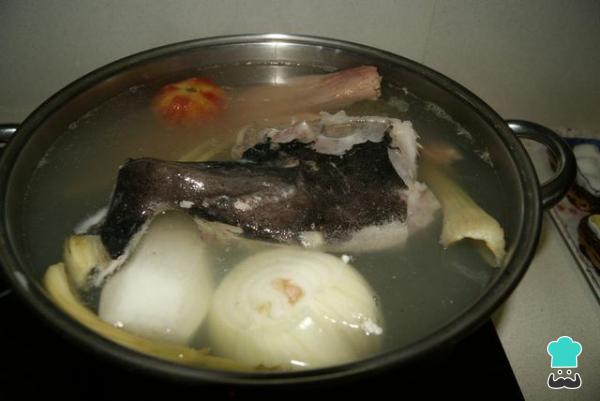 Recette facile de bouillon de poisson – Étape 2