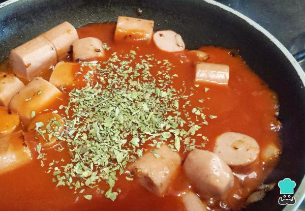 Recette de Compote de Saucisses à la Tomate - Étape 5