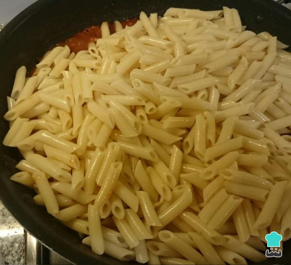 Recette de Macaroni à la viande hachée et tomate naturelle - Étape 9