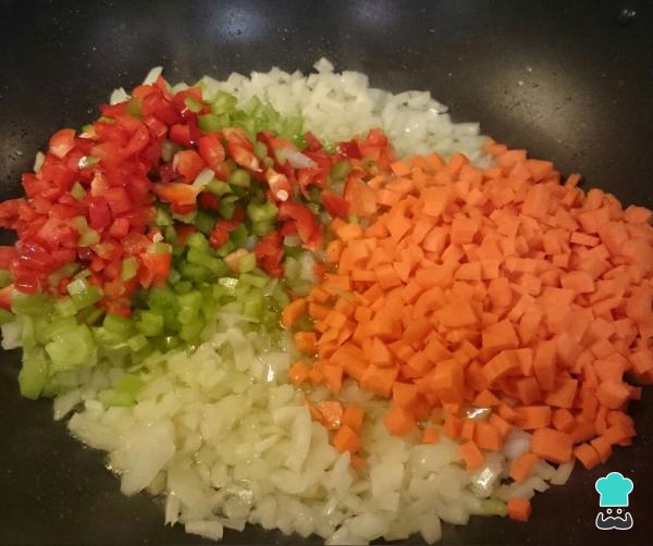 Recette de Macaroni à la viande hachée et tomate naturelle - Étape 5