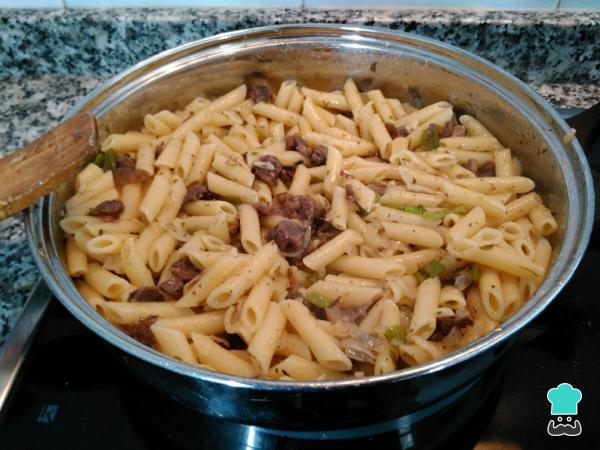 Recette de macaronis aux restes de viande - Étape 6