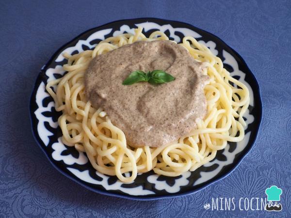 Recette de pâtes fraîches avec sauce aux champignons - Étape 6