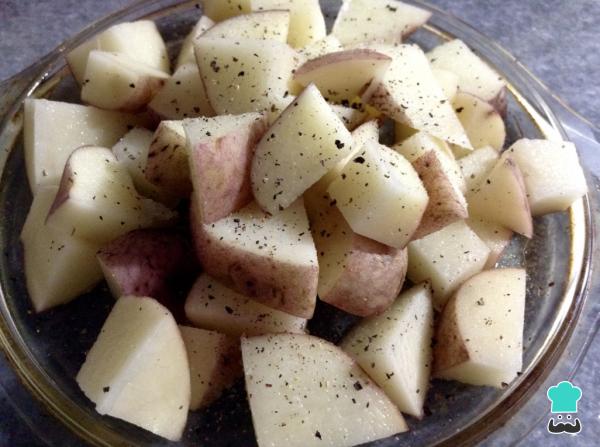 Recette de Cuisse de Porc au Four avec Pommes de Terre - Étape 6