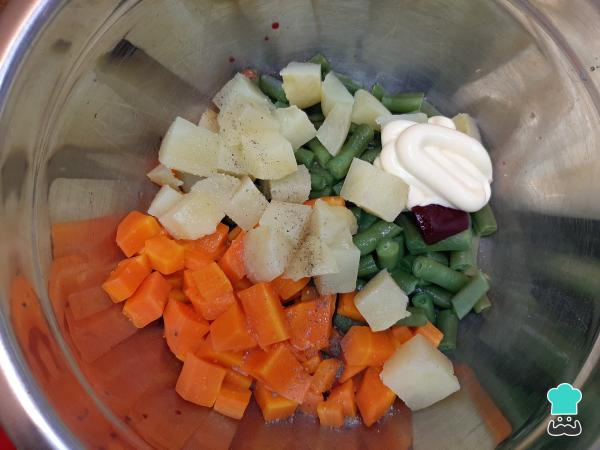 Recette de salade russe péruvienne - Étape 9