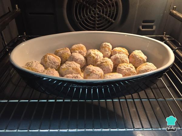 Recette de Boulettes de Viande au Four avec Légumes - Étape 2