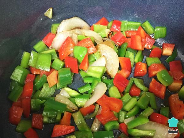 Recette de Boulettes de Viande au Four avec Légumes - Étape 4