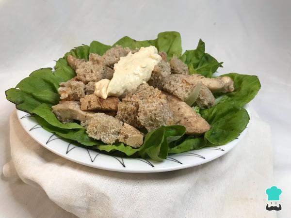 Recette de salade César au poulet – Étape 8
