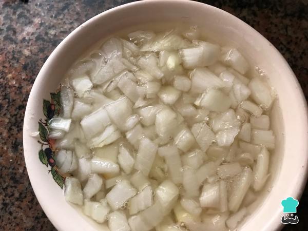 Recette Salade de pois chiches aux légumes - Étape 1