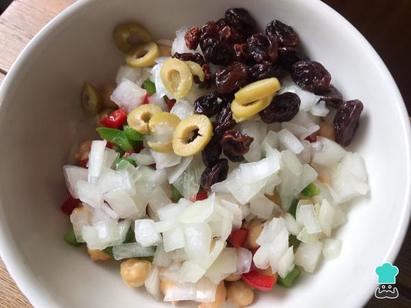 Recette de salade de pois chiches marocaine – Étape 4