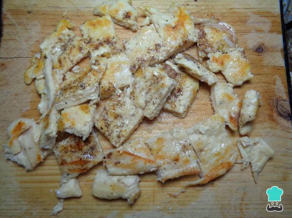 Recette de pâtes à la coriandre et au poulet - Étape 4