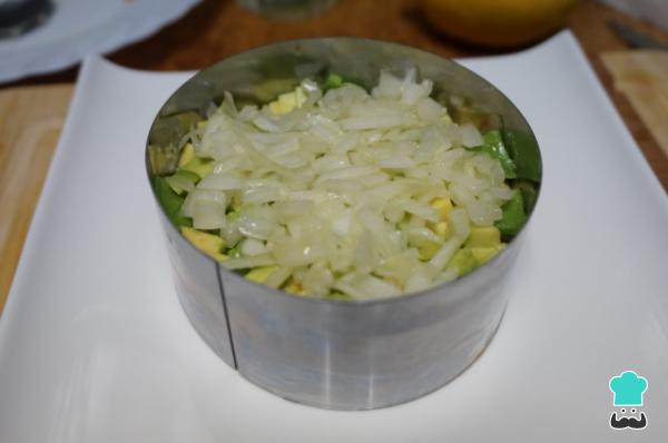 Recette de salade d'avocat et de tomates - Étape 6