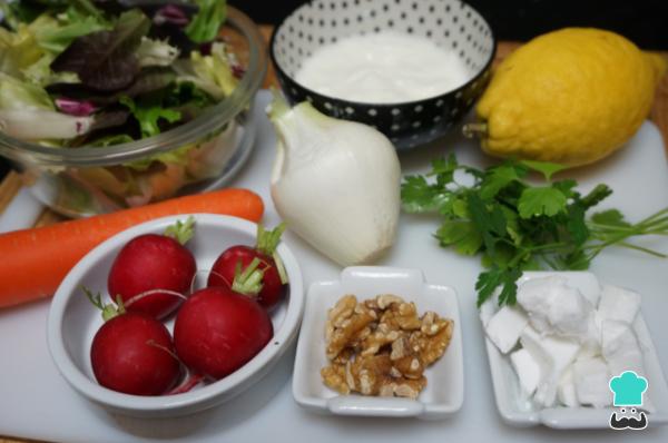 Recette de salade avec sauce au yaourt - Étape 1