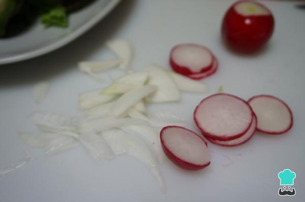 Recette de salade avec sauce au yaourt - Étape 3