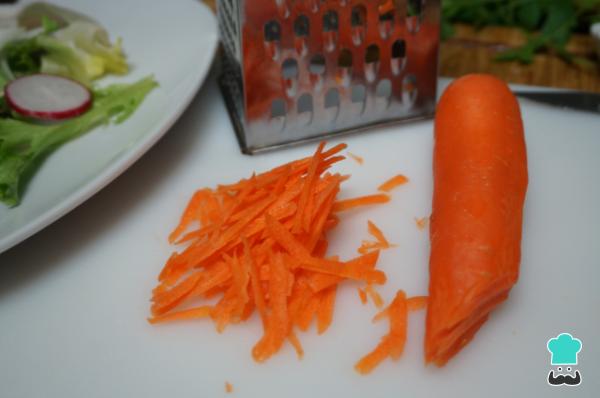Recette de salade avec sauce au yaourt - Étape 5