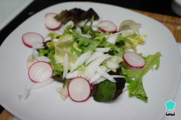 Recette de salade avec sauce au yaourt - Étape 4