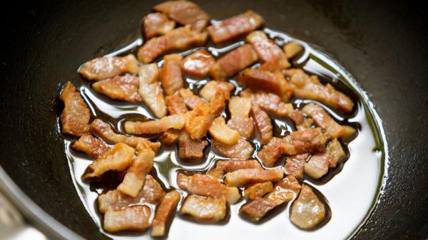 Alfredo Vozmediano, chef : "Ces ingrédients changent complètement la salade russe et elle devient beaucoup plus crémeuse" - Ni thon ni petits pois : les ingrédients qui transforment la salade russe