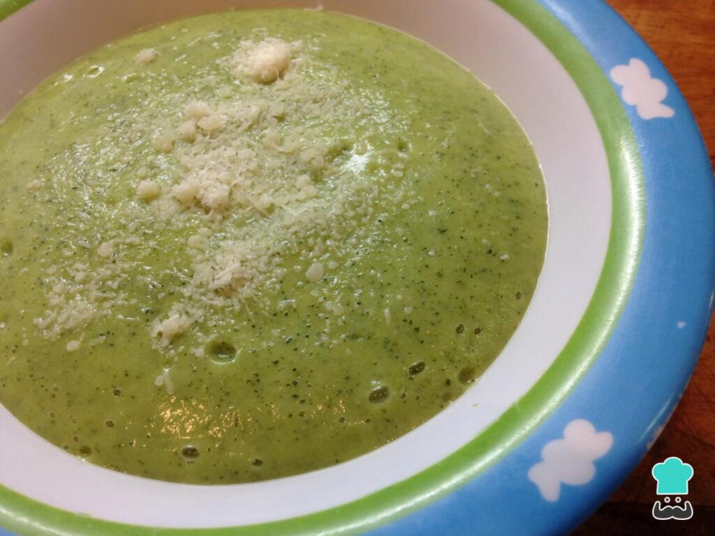 Recette de Crème de courgettes au fromage