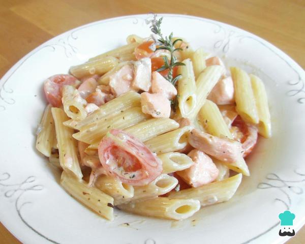 Recette de Macaroni au saumon frais et crème