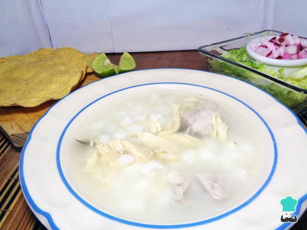 Recette de Pozole de poulet blanc et de porc