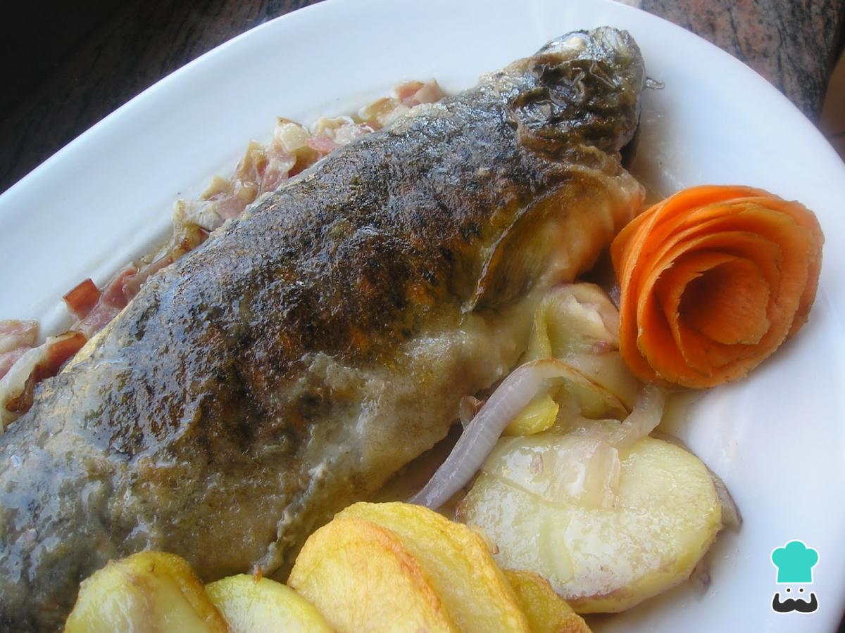 Recette de Truite au four au vin rouge