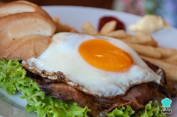 Recette de chivito uruguayen