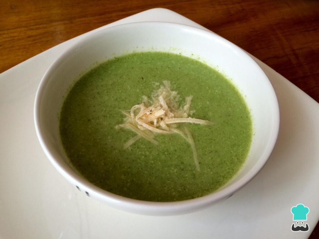 Recette de crème légère au brocoli