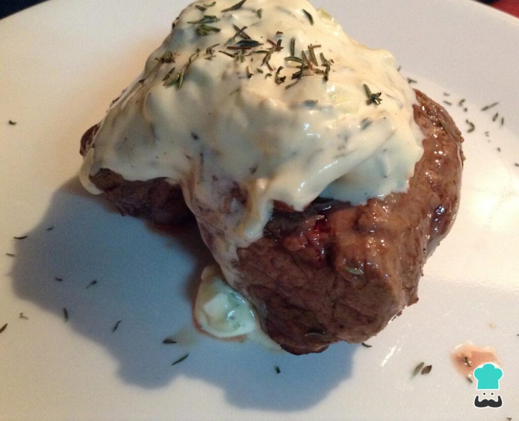 Recette de longe au four dans une sauce au fromage