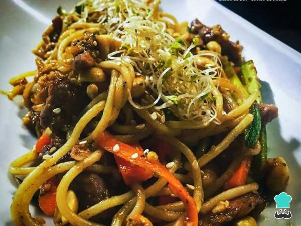 Recette de pad thaï au bœuf