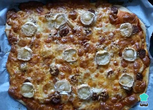 Recette de pizza au chorizo ​​et au fromage