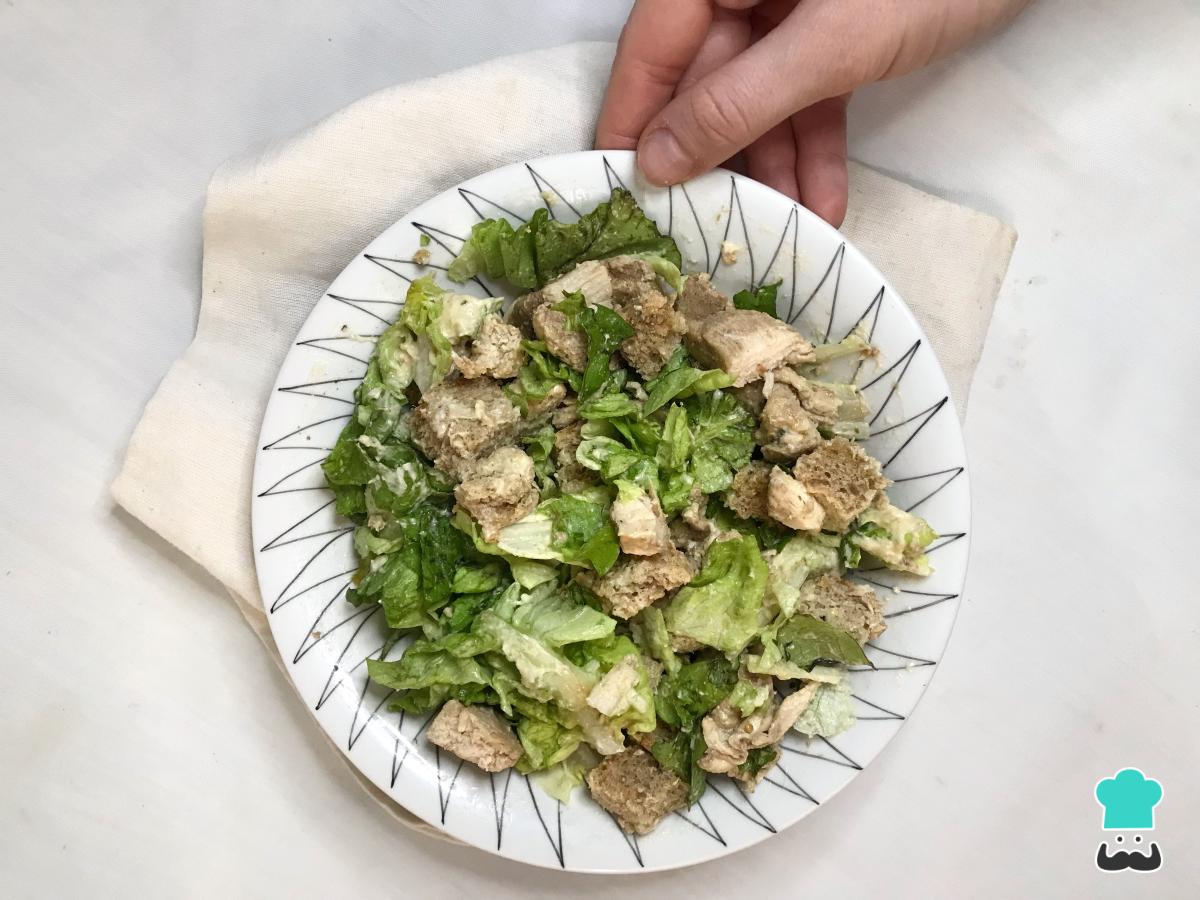 Recette de salade César au poulet