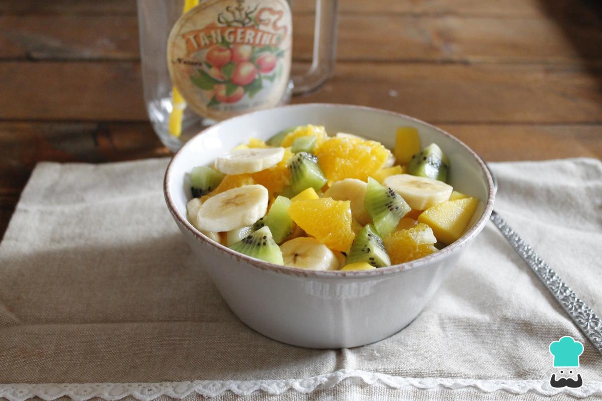 Recette de salade de fruits au sucre et au citron