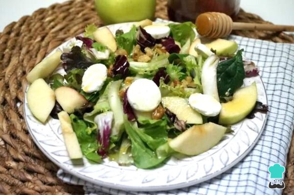 Recette de salade de pommes et de fromage